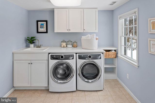 459 BAIR RD, Berwyn, PA 19312