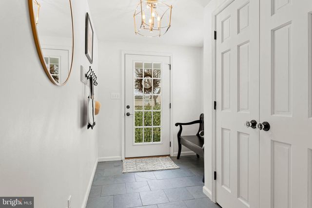 459 BAIR RD, Berwyn, PA 19312