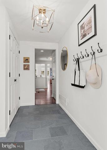 459 BAIR RD, Berwyn, PA 19312