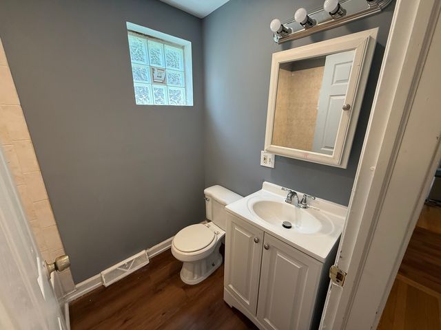 8809 S Harvard Avenue, Chicago, IL 60620