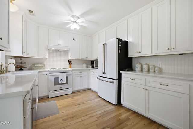 2744 Brantley Drive, Apex, NC 27539