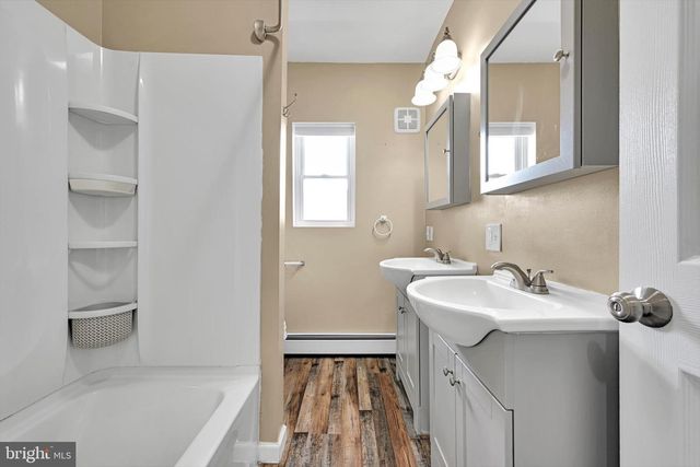 24 FOLMER ST, Lebanon, PA 17042