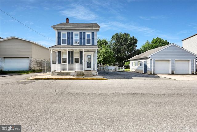 24 FOLMER ST, Lebanon, PA 17042