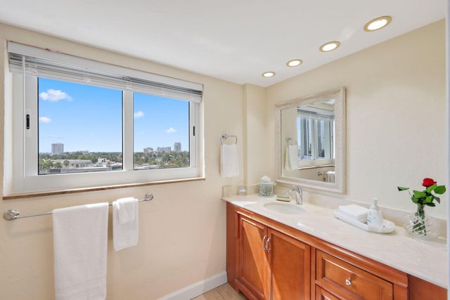 333 SUNSET Drive 501, Fort Lauderdale, FL 33301