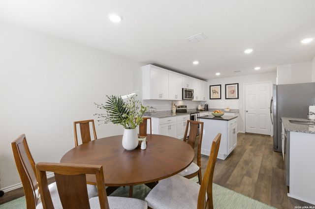 6622 Turnpike, Converse, TX 78109