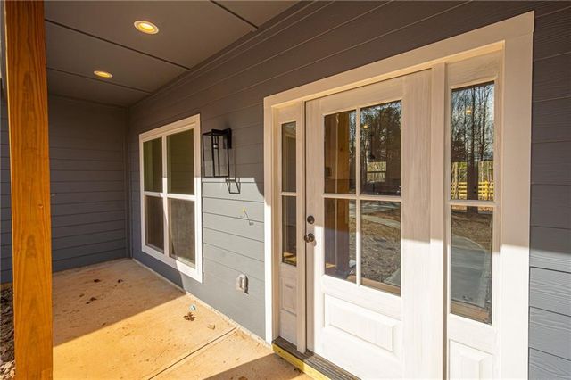 90 Kings Crossing Drive, Dawsonville, GA 30534