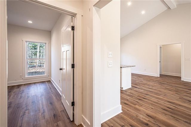 90 Kings Crossing Drive, Dawsonville, GA 30534