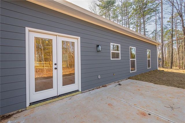 90 Kings Crossing Drive, Dawsonville, GA 30534