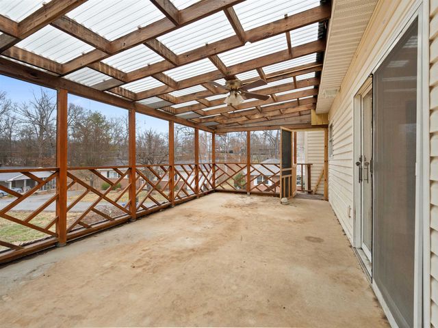 200 Highland Drive, Huntington, WV 25705