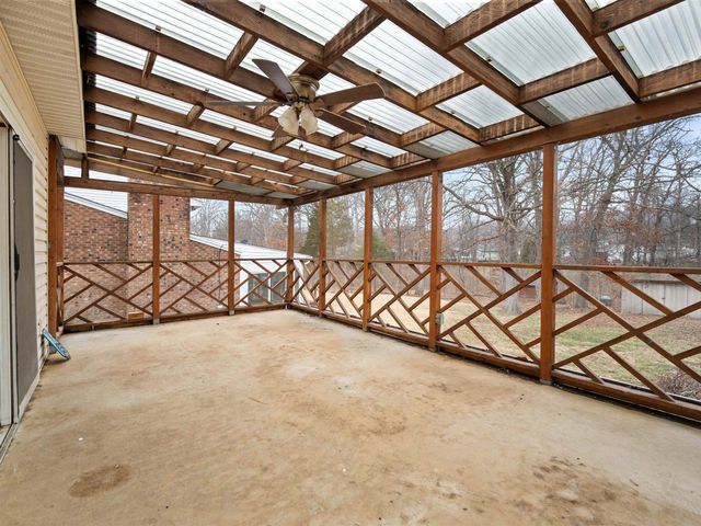 200 Highland Drive, Huntington, WV 25705