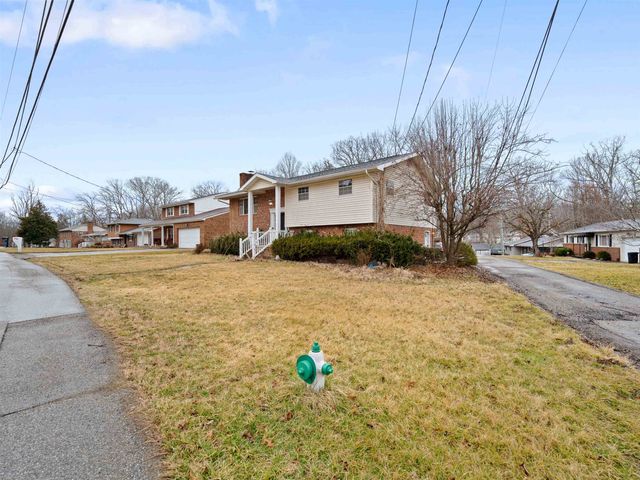 200 Highland Drive, Huntington, WV 25705