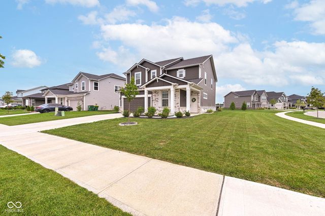 657 Pearson Pass, Avon, IN 46123