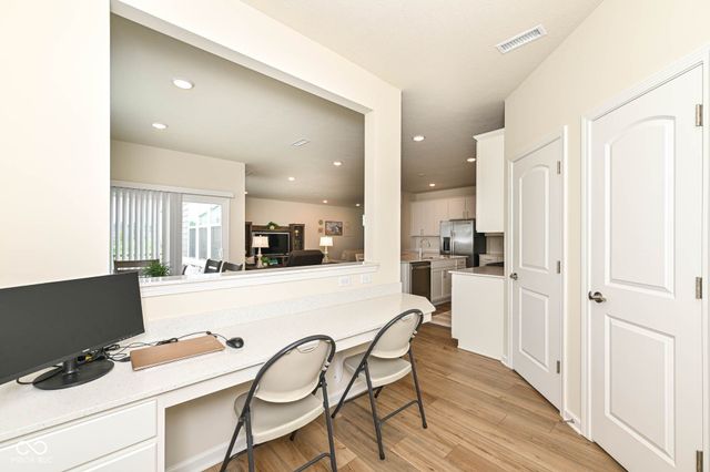 657 Pearson Pass, Avon, IN 46123