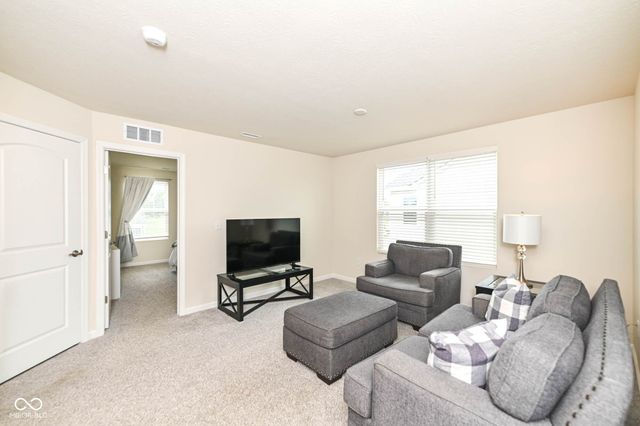 657 Pearson Pass, Avon, IN 46123