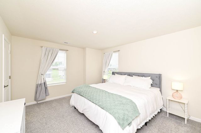 657 Pearson Pass, Avon, IN 46123