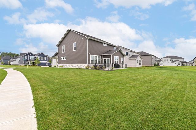 657 Pearson Pass, Avon, IN 46123