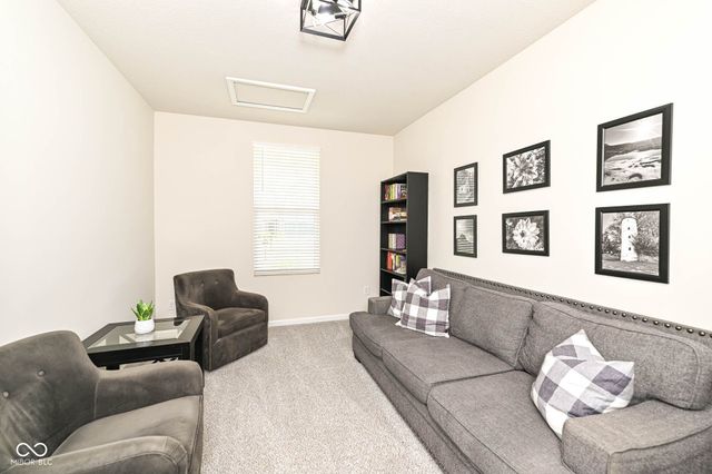 657 Pearson Pass, Avon, IN 46123
