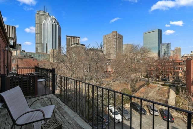 219 W Newton St 4, Boston, MA 02116