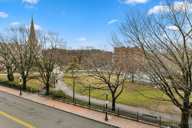 219 W Newton St 4, Boston, MA 02116