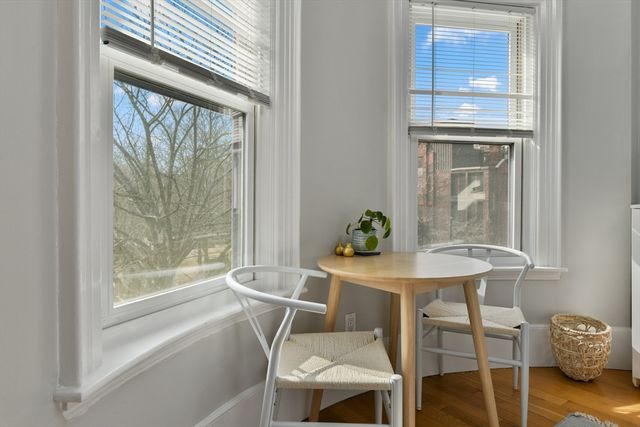 219 W Newton St 4, Boston, MA 02116