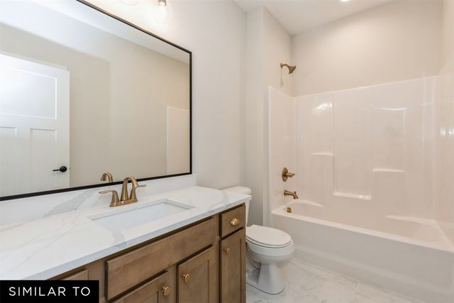 2740 SE Florence Drive, Waukee, IA 50263