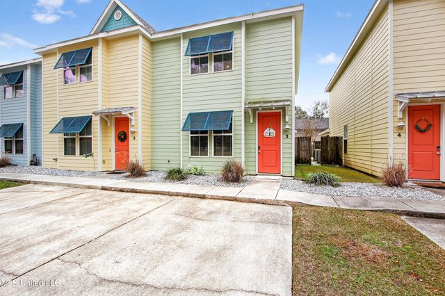 216 Carre Court, 3, Bay Saint Louis, MS 39520