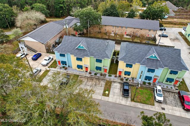 216 Carre Court, 3, Bay Saint Louis, MS 39520