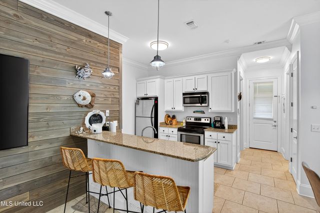 216 Carre Court, 3, Bay Saint Louis, MS 39520