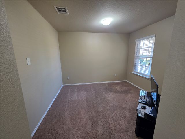 237 Thoroughbred Street, Waxahachie, TX 75165