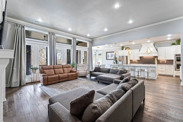 7035 W Shadow Valley Road, Rogers, AR 72758