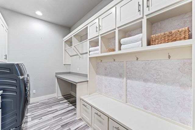 7035 W Shadow Valley Road, Rogers, AR 72758