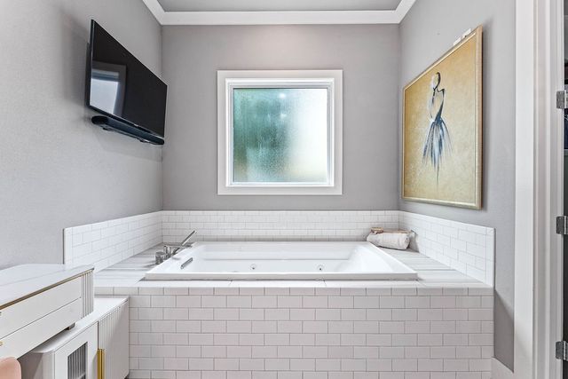 7035 W Shadow Valley Road, Rogers, AR 72758