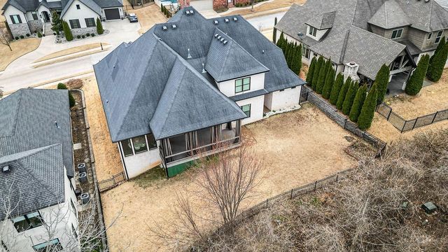 7035 W Shadow Valley Road, Rogers, AR 72758