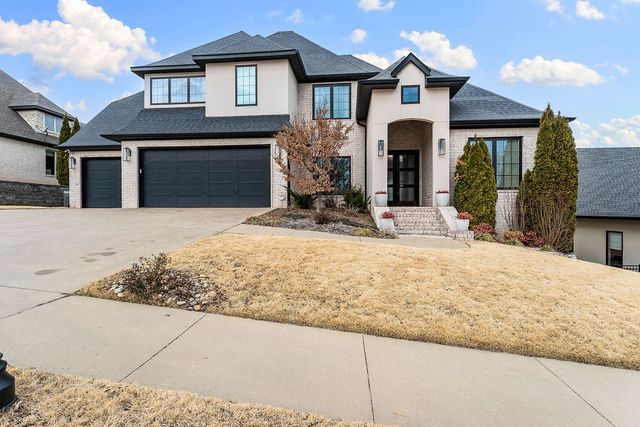 7035 W Shadow Valley Road, Rogers, AR 72758