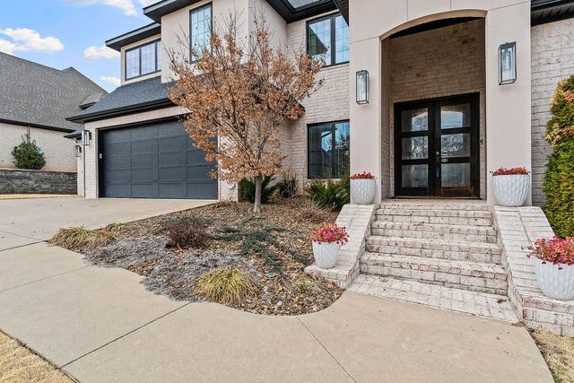 7035 W Shadow Valley Road, Rogers, AR 72758