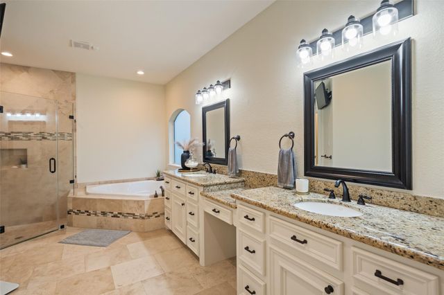 10812 Bourbon Street, Willis, TX 77318