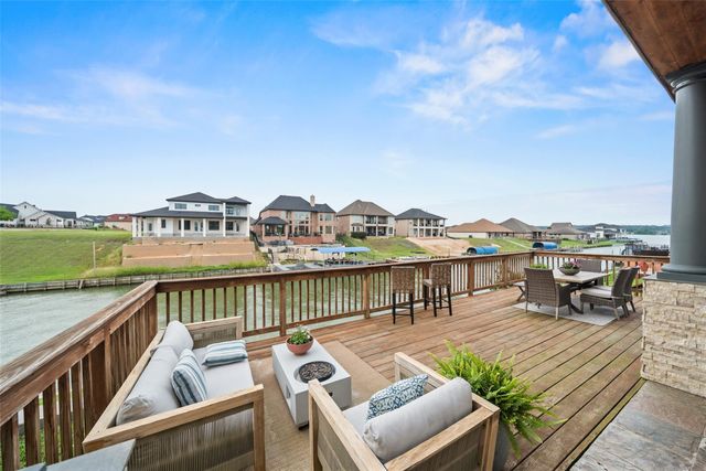 10812 Bourbon Street, Willis, TX 77318