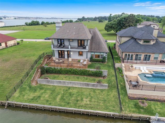 10812 Bourbon Street, Willis, TX 77318