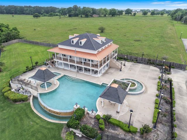10812 Bourbon Street, Willis, TX 77318