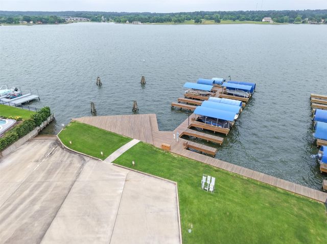 10812 Bourbon Street, Willis, TX 77318