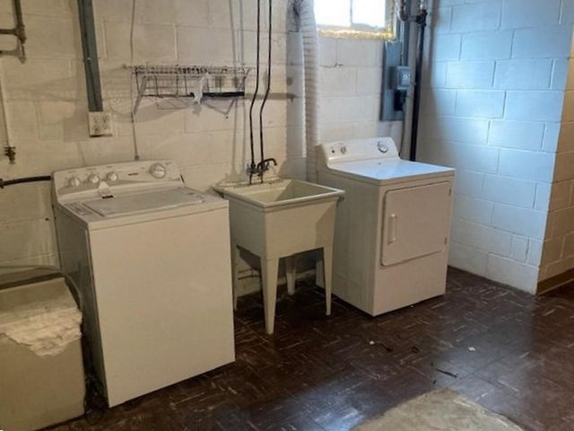 633 Stearns Avenue, Paynesville, MN 56362