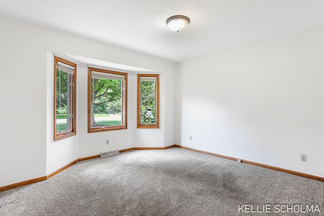 11386 Ripple Drive, Allendale, MI 49401