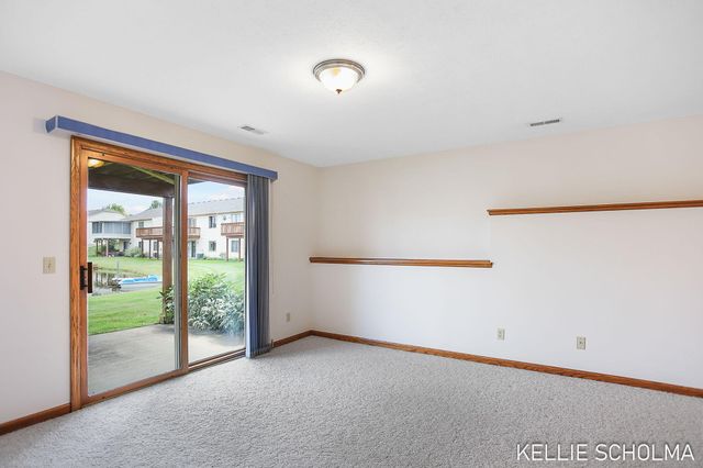 11386 Ripple Drive, Allendale, MI 49401