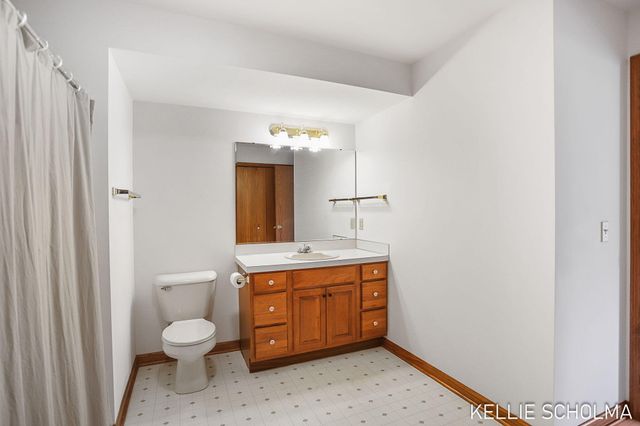 11386 Ripple Drive, Allendale, MI 49401
