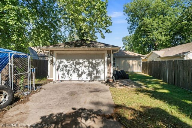 1135 N 33rd Street, Fort Smith, AR 72904