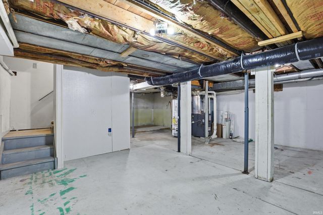 2130 Sunnymede Drive, Fort Wayne, IN 46803