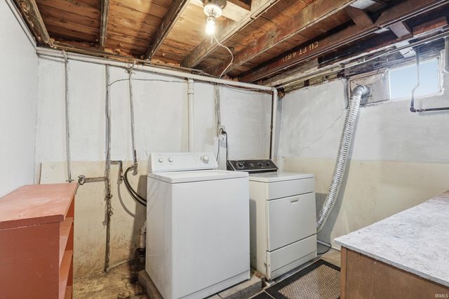 2130 Sunnymede Drive, Fort Wayne, IN 46803