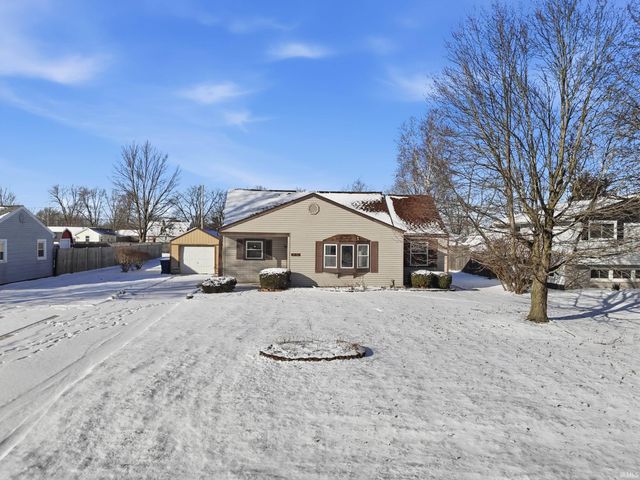 2130 Sunnymede Drive, Fort Wayne, IN 46803