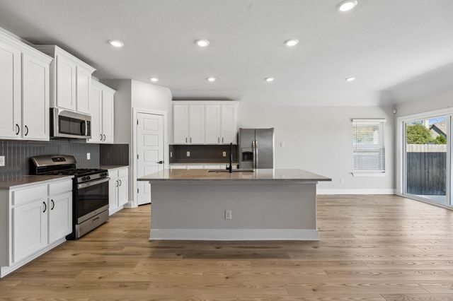 3308 Jacob LN, San Marcos, TX 78666