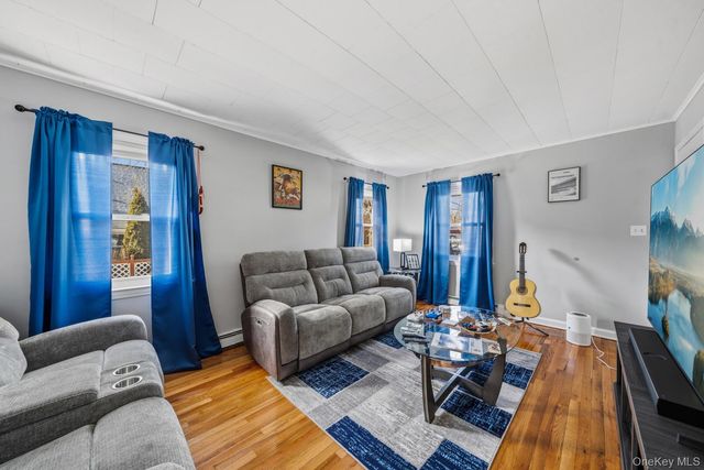 169 Wilton Street, New Hyde Park, NY 11040